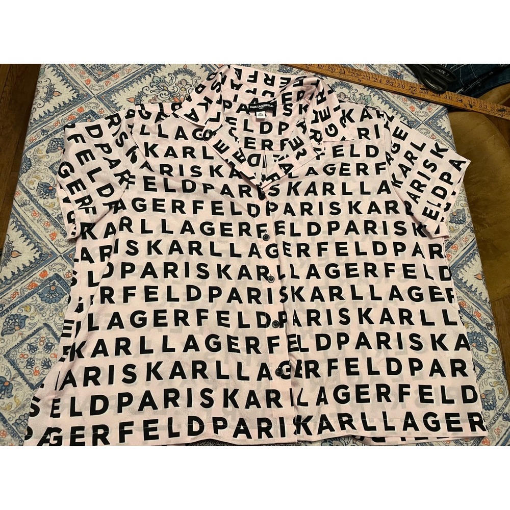 Karl Lagerfeld Paris Pink Black Logo Print Button Down Blouse 1X LP5Y1685